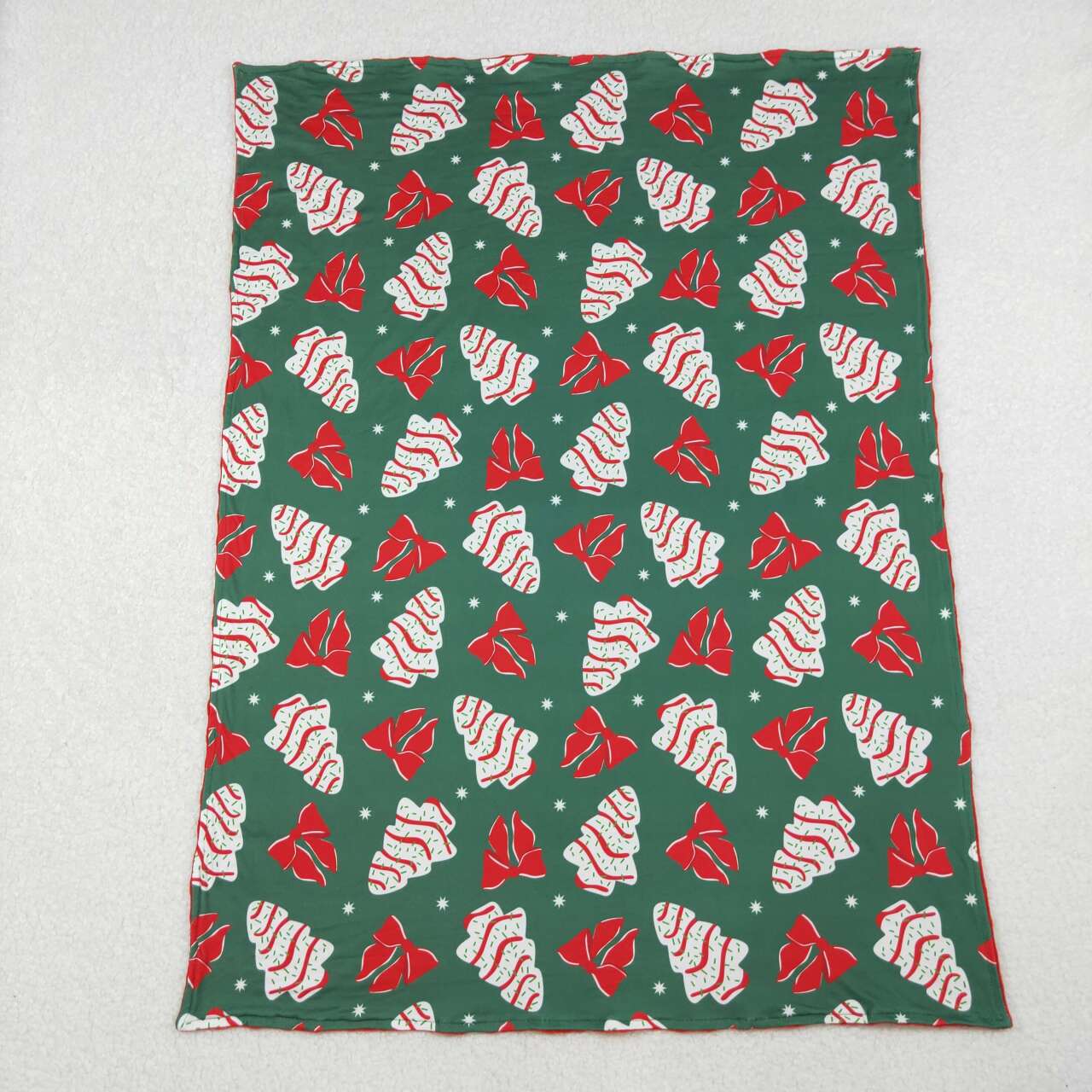 Christmas tree cake blanket