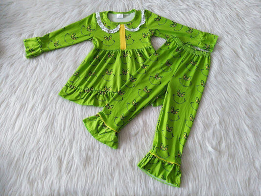 girls green pajama set
