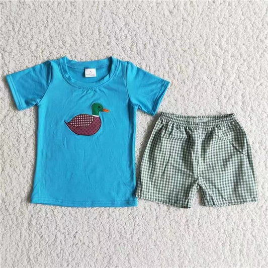 Boys embroidery design duck short set