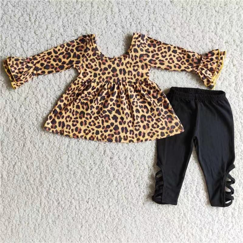 leopard top black pants outfit