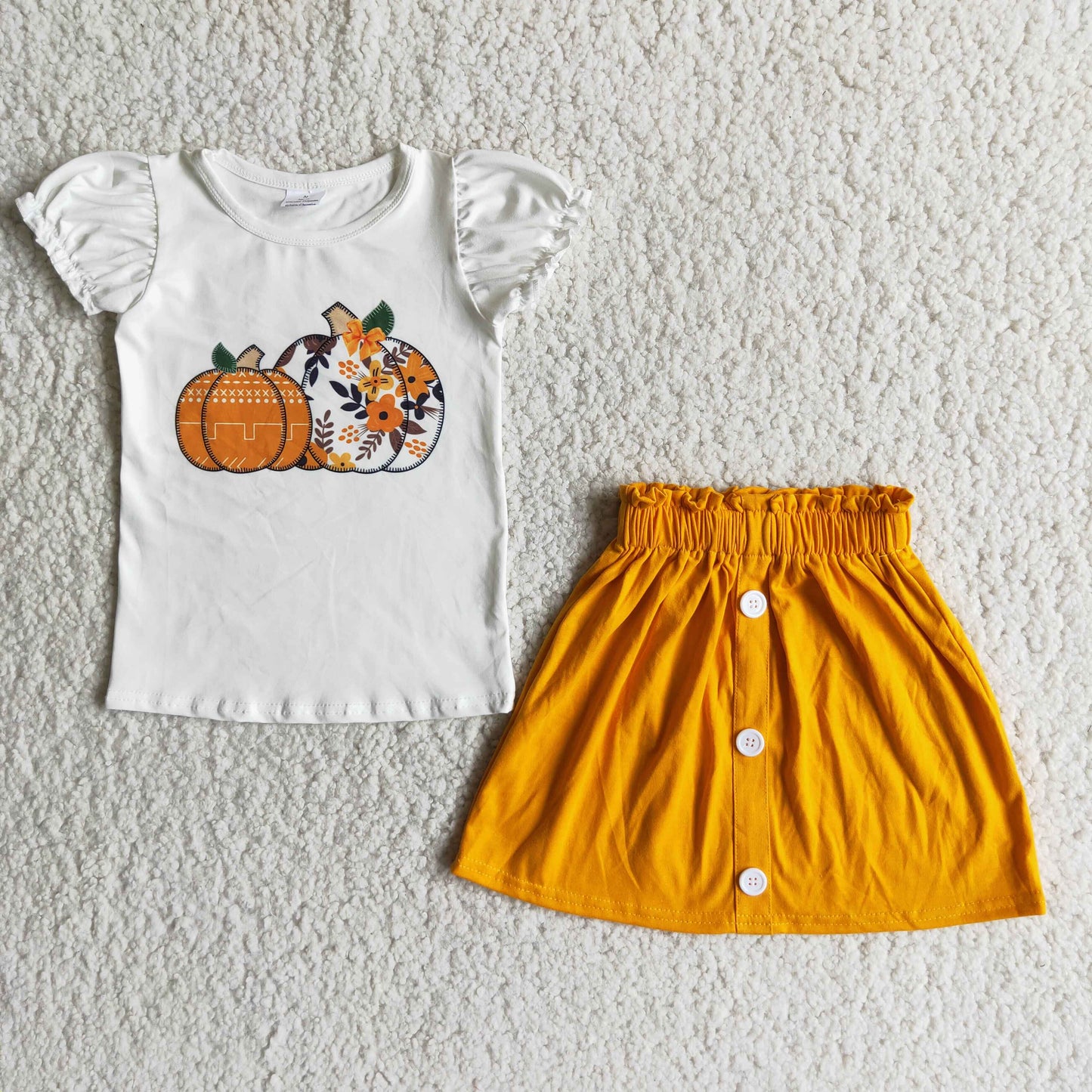 Pumpkin skirt outfit