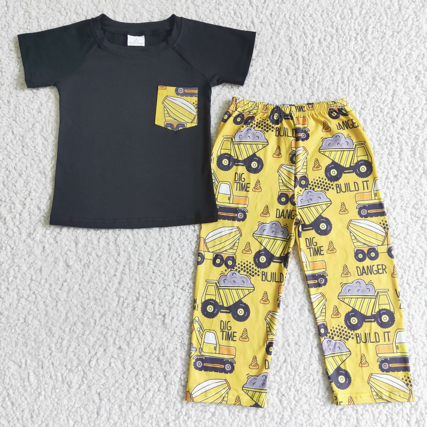 boys summer jogger set